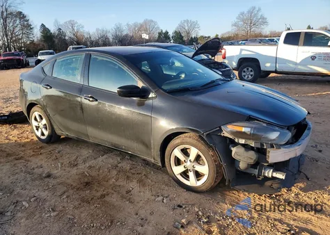 2015 Dodge Dart Sxt z USA, uszkodzony, nr VIN 1C3CDFBB0FD310187